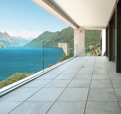 Нова система алуминиеви профили за стъклени балкони пести време и средства