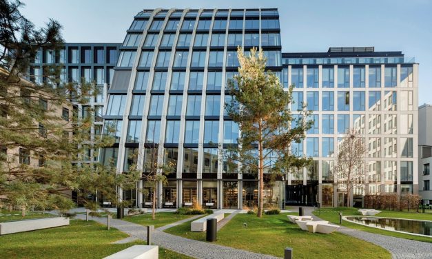 Офис сграда в Прага с остъкляване от Guardian Glass взе приза LEED Platinum