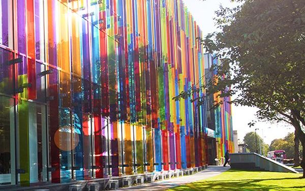 Урок по наслояване на цветове