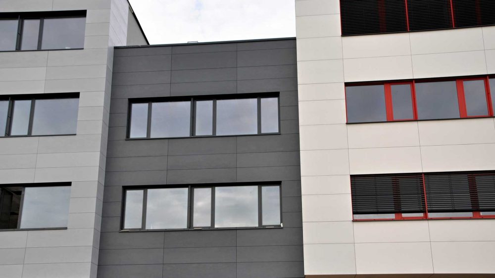 Висококачествени плоскости за вентилируеми фасади StoneREX