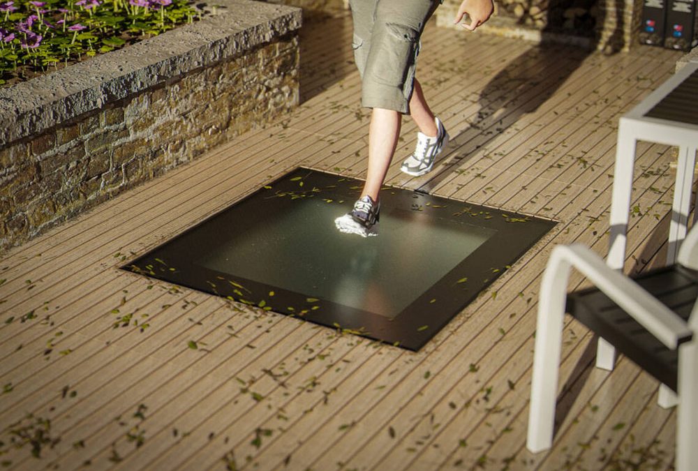 Rooflight гарантира безопасност и стабилност при стъпване на покривния прозорец