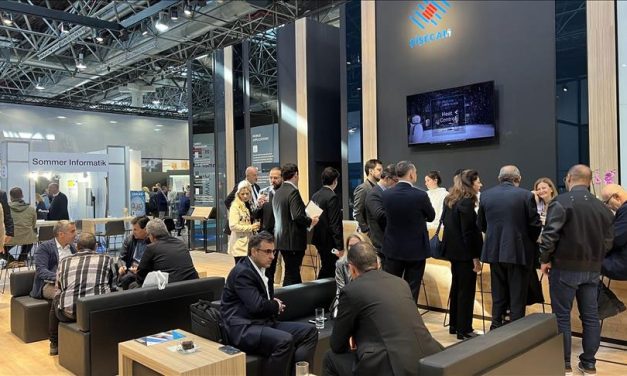 Şişecam представи новите си продукти на панаира Glasstec